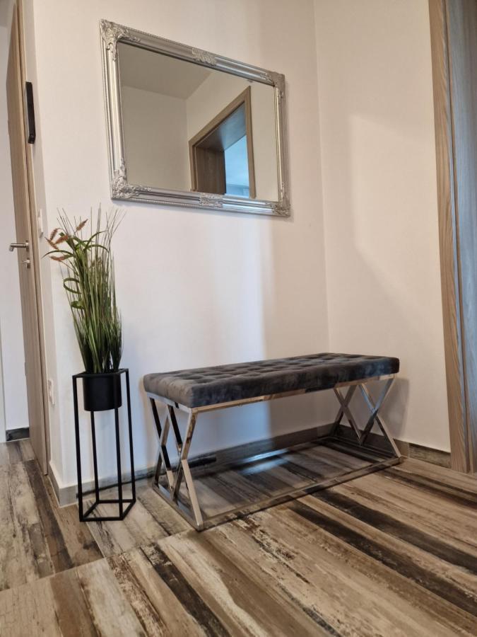 M&A Apartment 브라쇼브 외부 사진